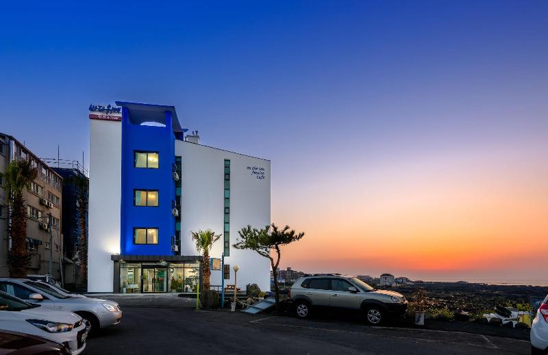 Отель On The Sea Pension