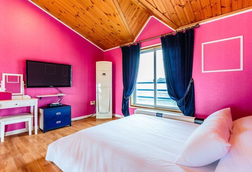 호텔 Santorini Pension