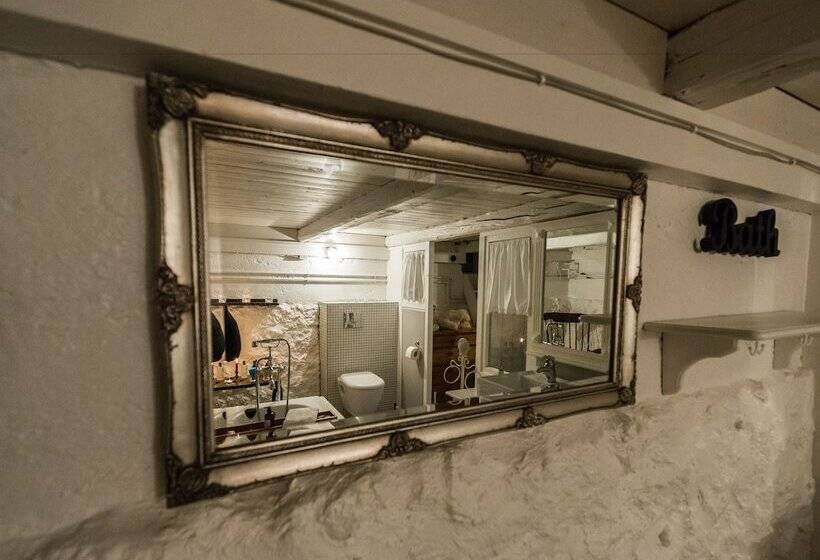 هتل Sea Side Cottages