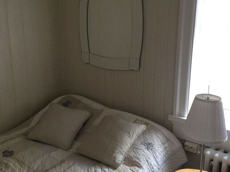 هتل Sea Side Cottages