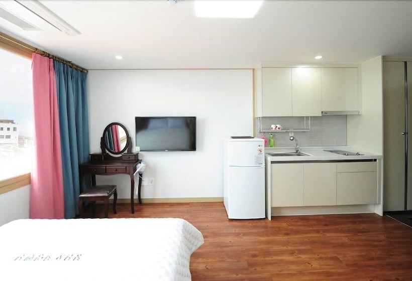 酒店 Seongsanpo Love