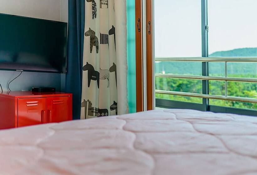 Отель Seorak Pension