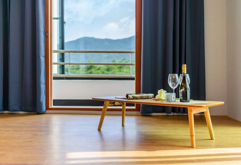 Отель Seorak Pension