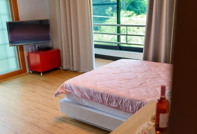 Отель Seorak Pension