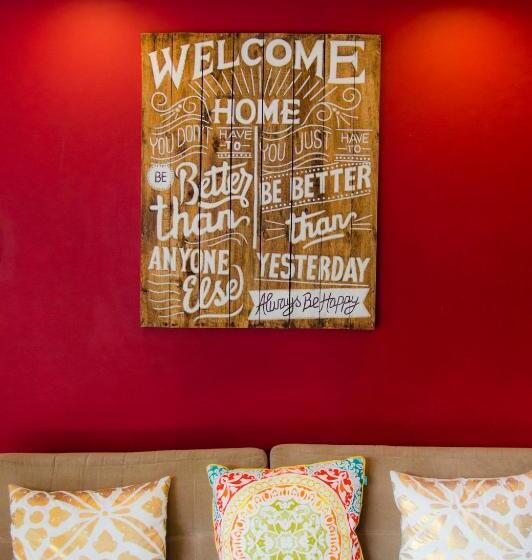 Aparthotel Sevilla Suites