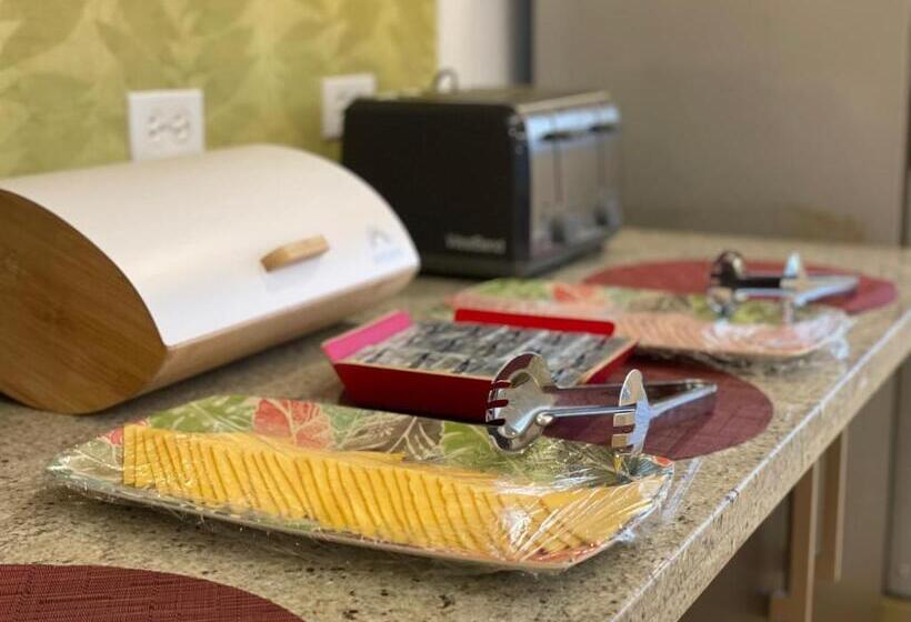 Aparthotel Sevilla Suites