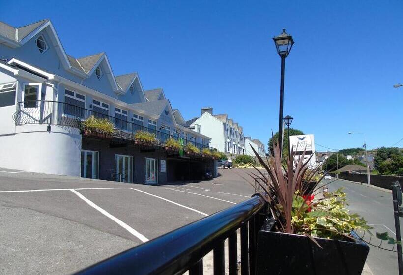 Bella Vista Hotel & Self Catering Suites