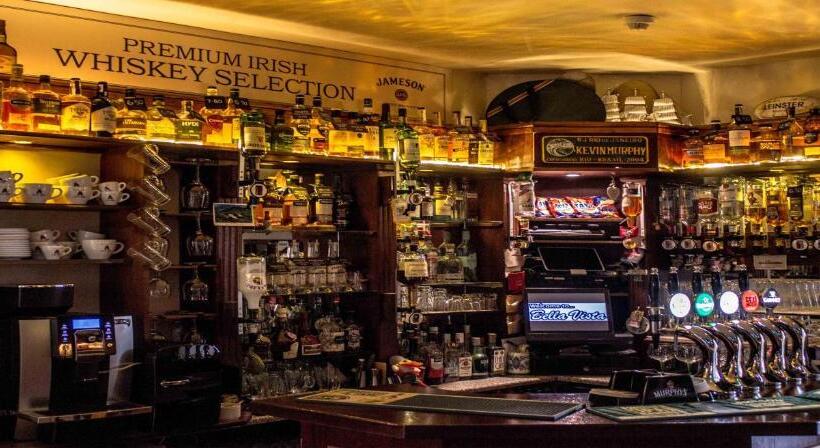 Bella Vista Hotel & Self Catering Suites