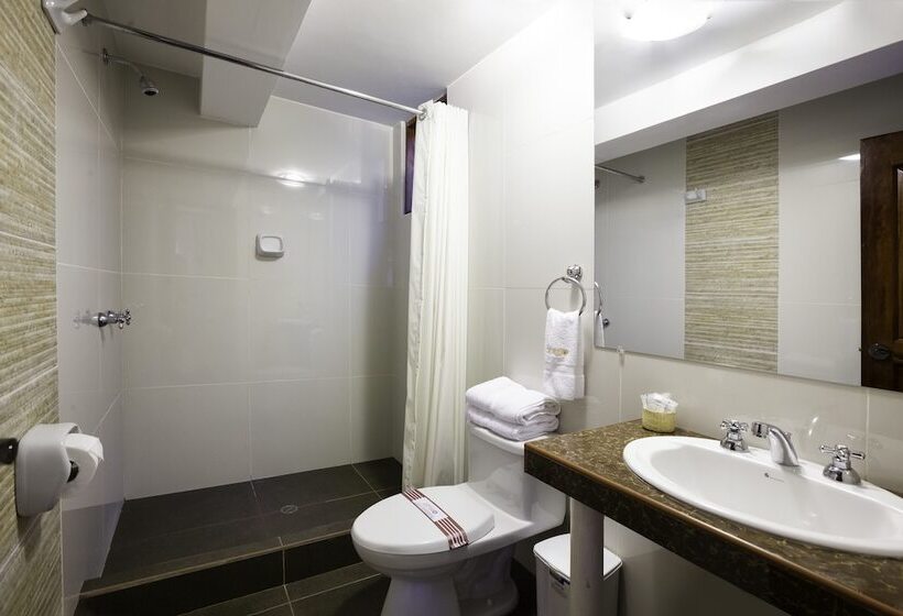 簡易ホテル Santuario Machupicchu