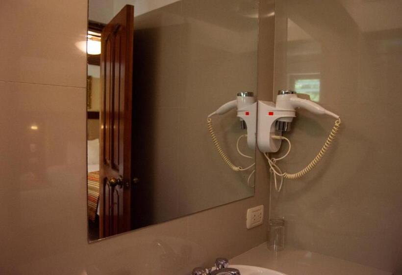 簡易ホテル Santuario Machupicchu