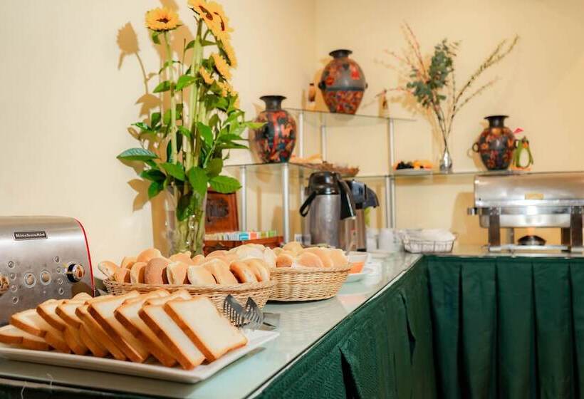 ホテル Agustos Cusco