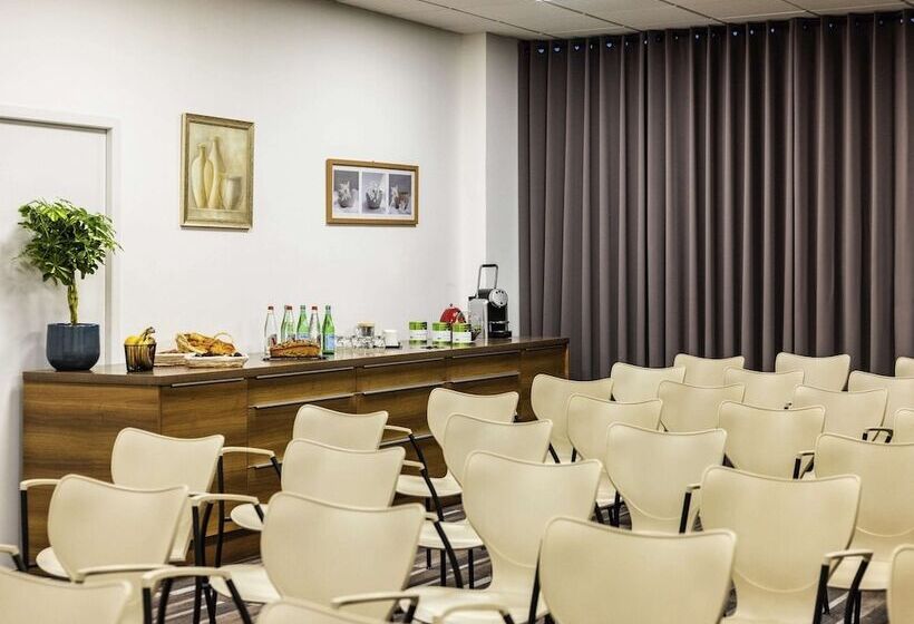 בית מלון כפרי Mercure Agen Centre