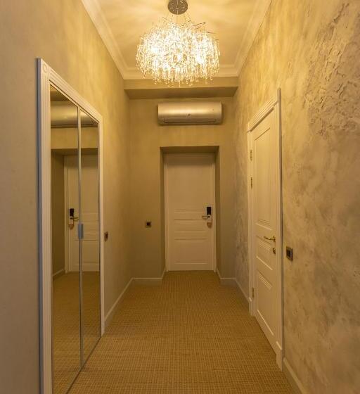 هتل Arcadia Plaza