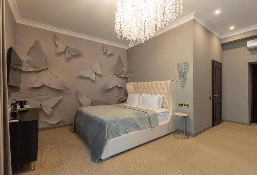 هتل Arcadia Plaza