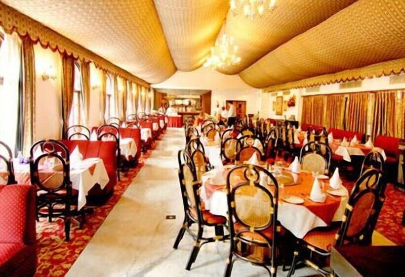 Отель Ashok Country Resort