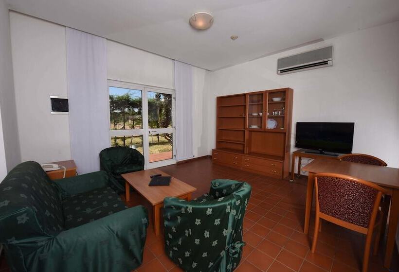 فندق Asmara Palace