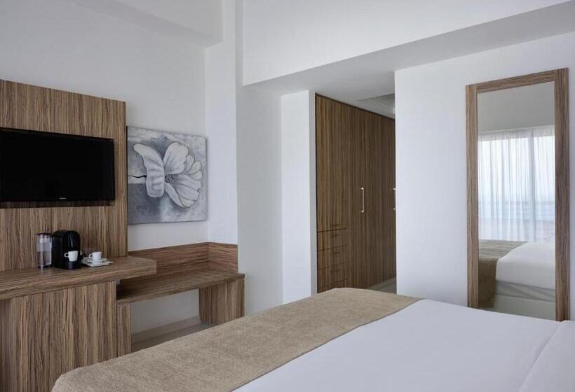 Отель Atlantica Sea Breeze, Adults Only