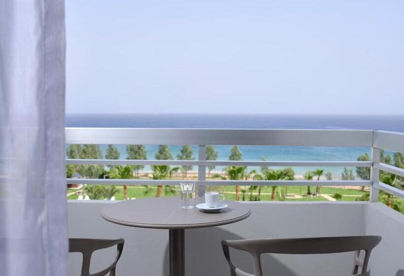 Отель Atlantica Sea Breeze, Adults Only