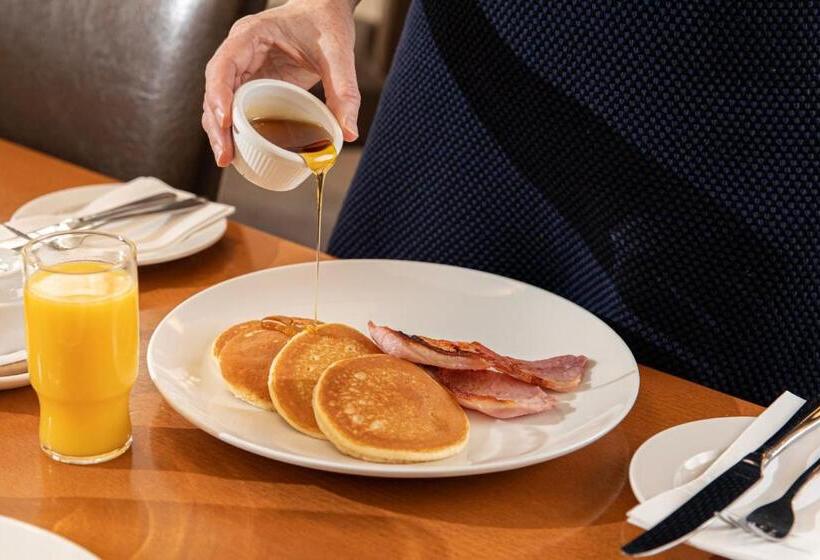 בית מלון כפרי Ballina Manor