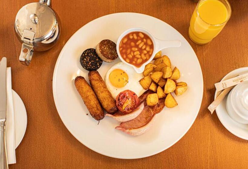 בית מלון כפרי Ballina Manor