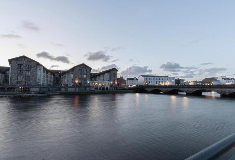 בית מלון כפרי Ballina Manor