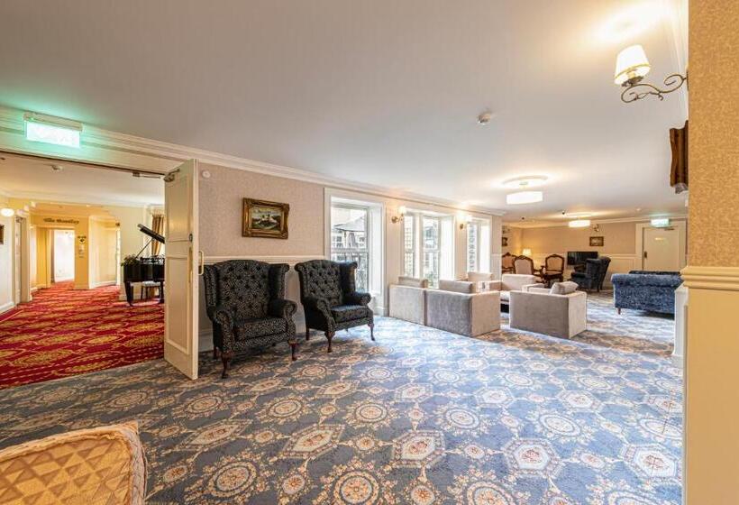 בית מלון כפרי Ballina Manor