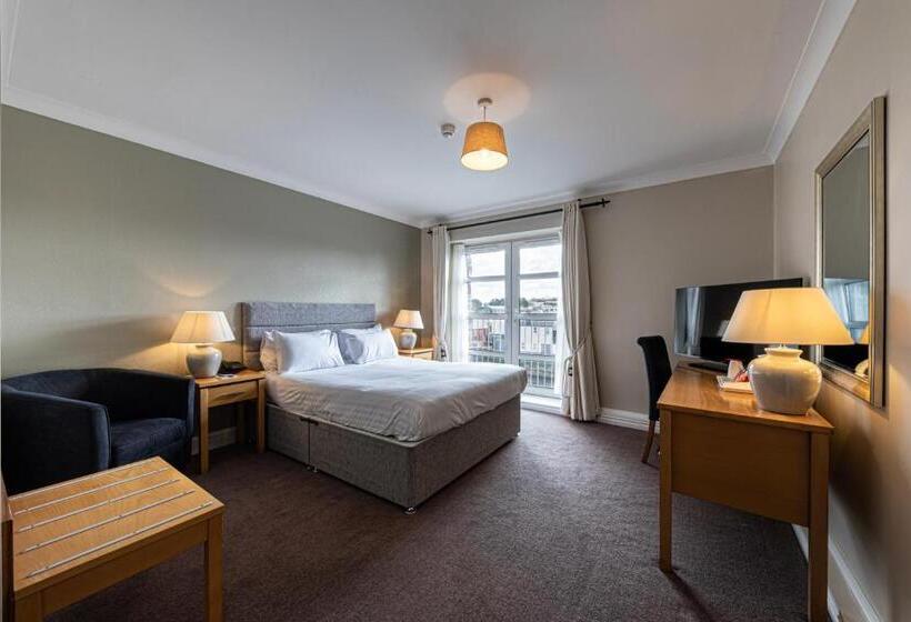 בית מלון כפרי Ballina Manor