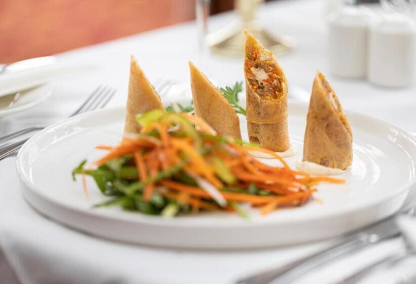 בית מלון כפרי Ballina Manor