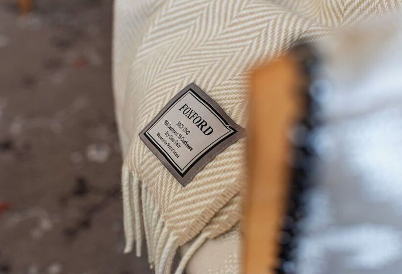 בית מלון כפרי Ballina Manor