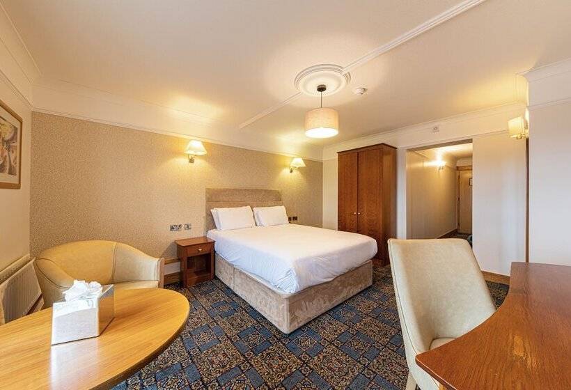 בית מלון כפרי Ballina Manor