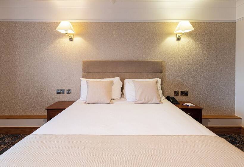 בית מלון כפרי Ballina Manor