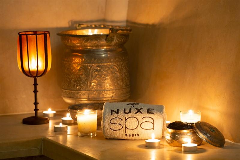 هتل Barcelo Concorde Les Berges Du Lac