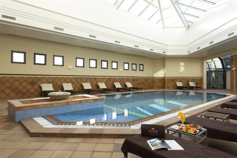 هتل Barcelo Concorde Les Berges Du Lac