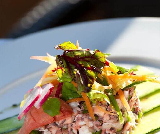 هتل Barcelo Concorde Les Berges Du Lac