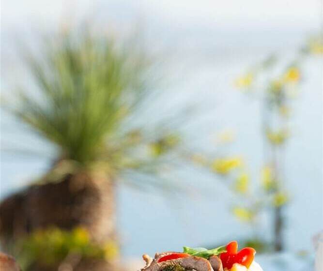 هتل Barcelo Concorde Les Berges Du Lac