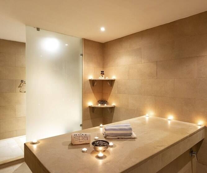 هتل Barcelo Concorde Les Berges Du Lac