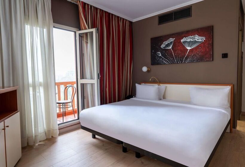 Best Western Plus Congress Hotel Yerevan