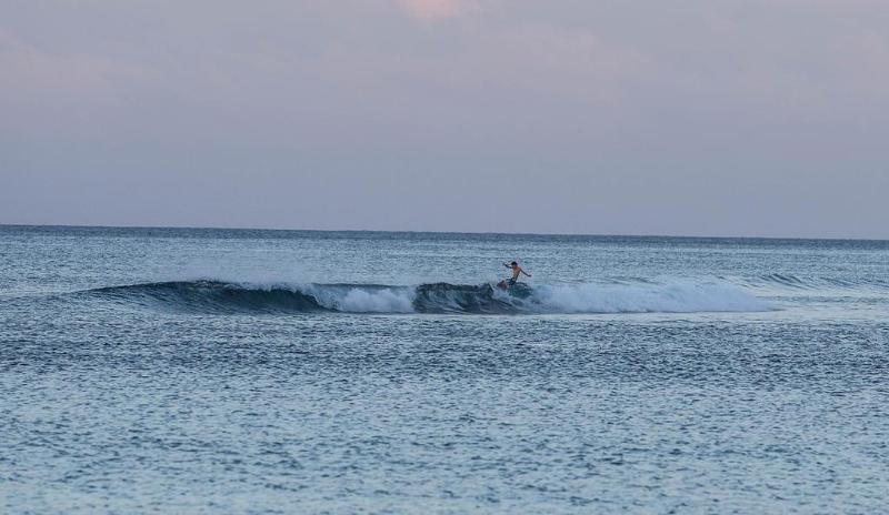 هتل Breakas Beach Resort