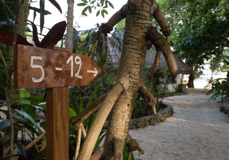 Hotel Breakas Beach Resort