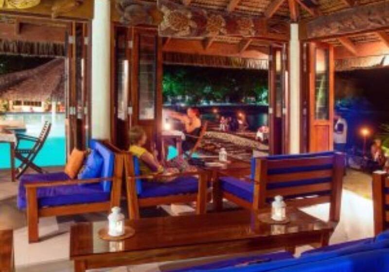 Hotel Breakas Beach Resort