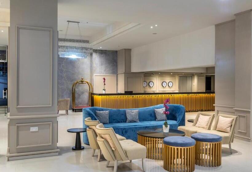 Отель Constantinos The Great Beach