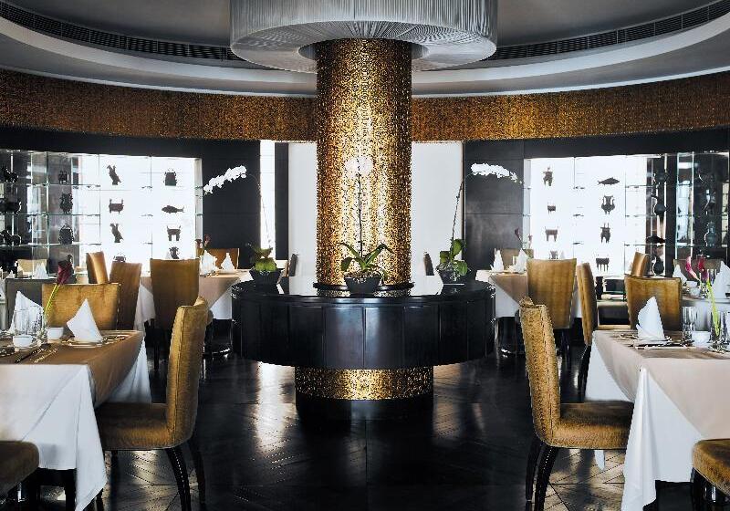 هتل Cordis, Hong Kong