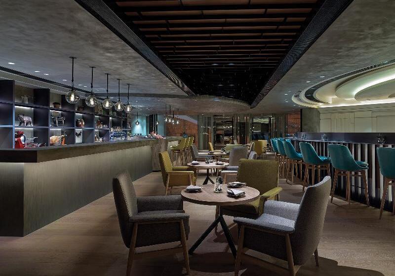 هتل Cordis, Hong Kong