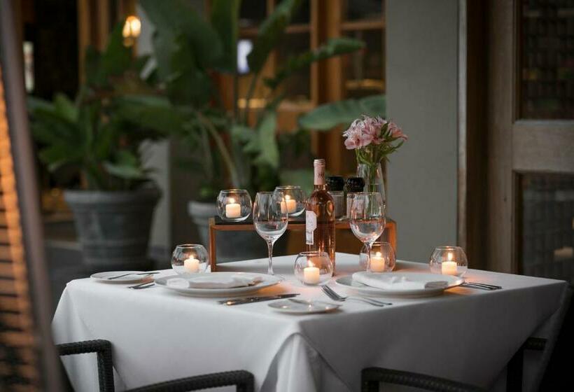 Отель Costa Del Sol Wyndham Trujillo