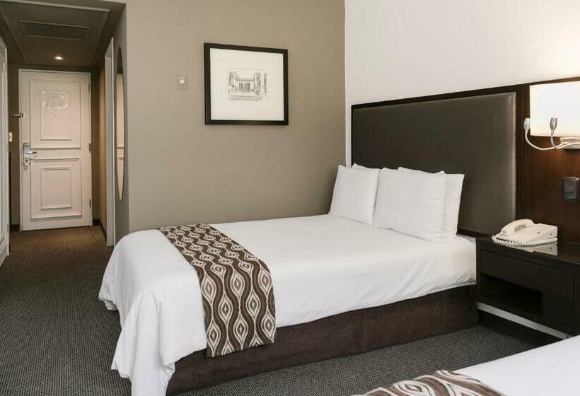 Отель Costa Del Sol Wyndham Trujillo