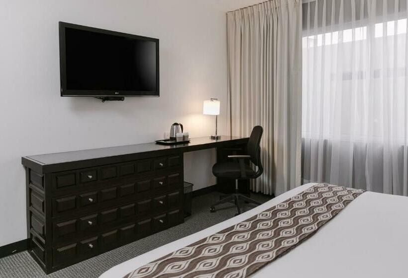 Отель Costa Del Sol Wyndham Trujillo