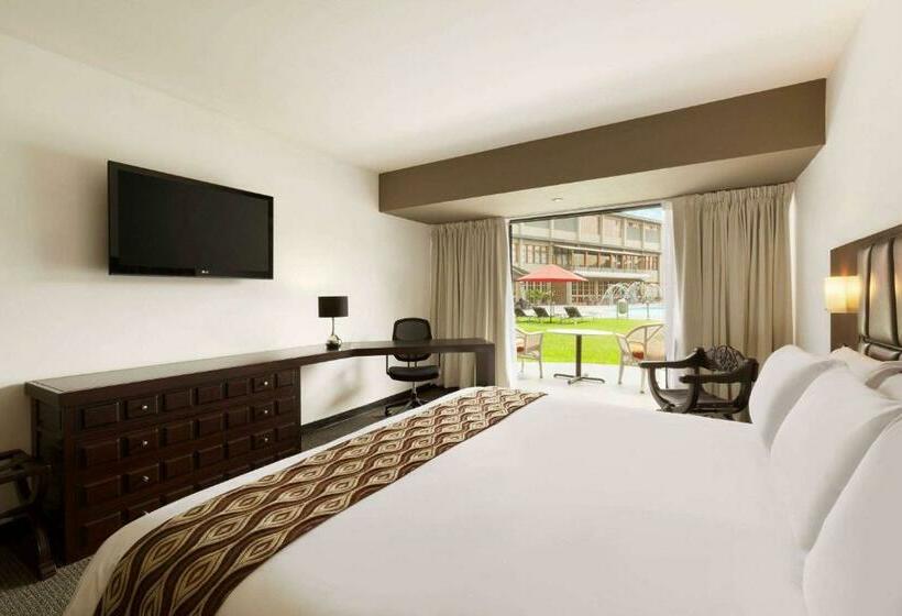 Отель Costa Del Sol Wyndham Trujillo