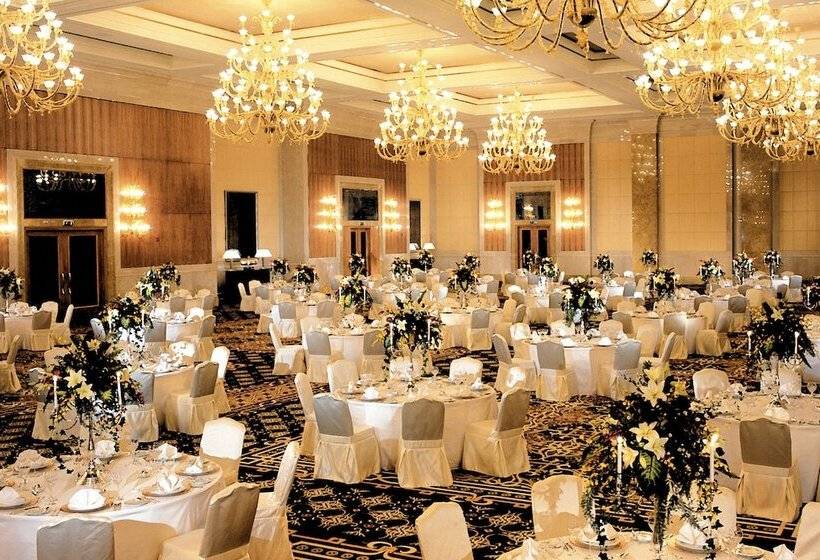 هتل Courtyard By Marriott Kuwait City