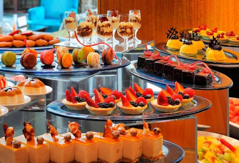 هتل Courtyard By Marriott Kuwait City