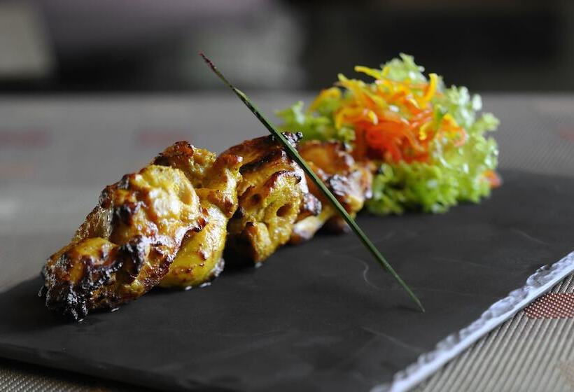 هتل Courtyard By Marriott Kuwait City